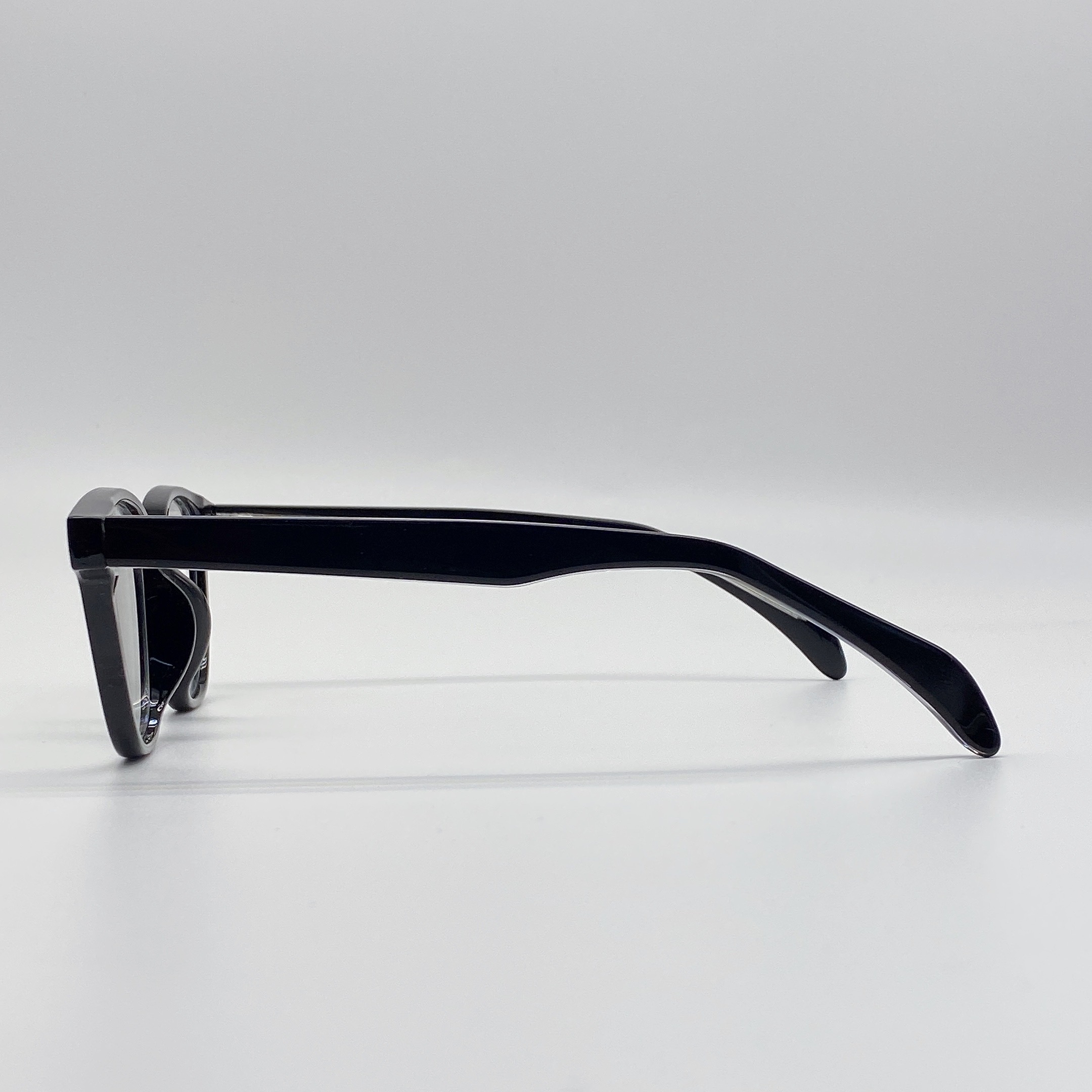 9114 (GM사 : DADIO 디자인)